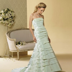 green-wedding-dress (3)