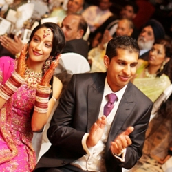svadebnoe-plate-v-indijskom-stile(35)